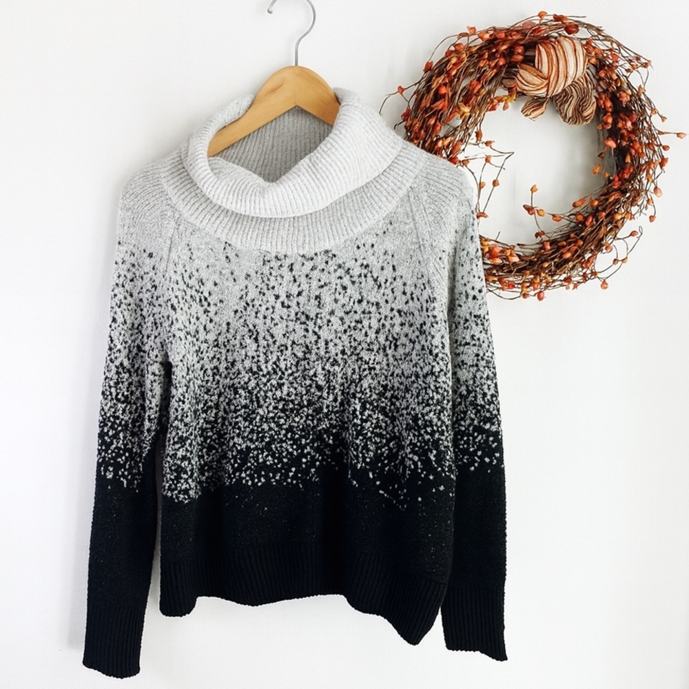 Tahari Womens Plus Size 1X High Neck Abstract Ombre Soft Sweater Black Gray